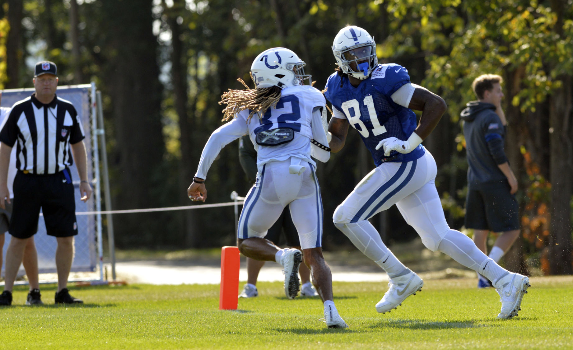 Mo Alie-Cox and Jalen Collins.jpg